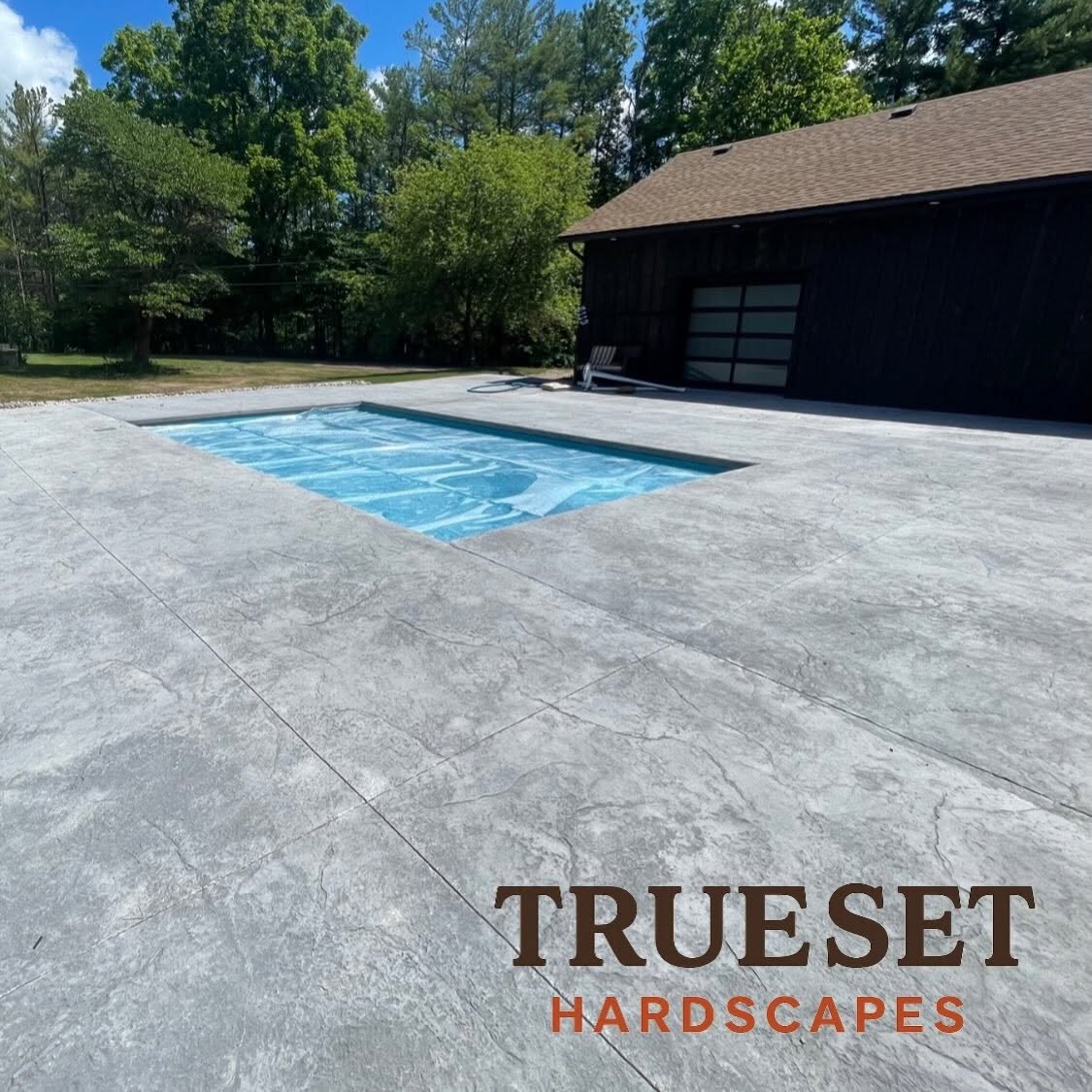 Concrete Pool Surround
